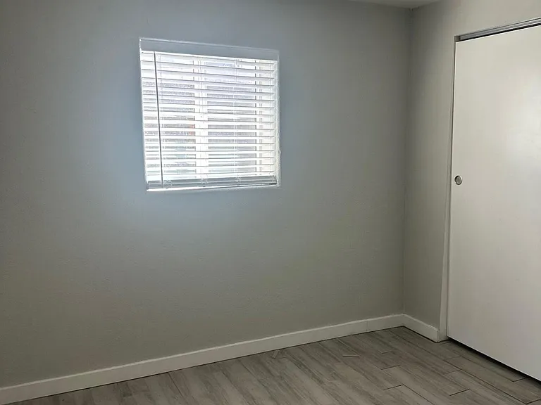 5113 N 17th Ave #2 — Photo 10