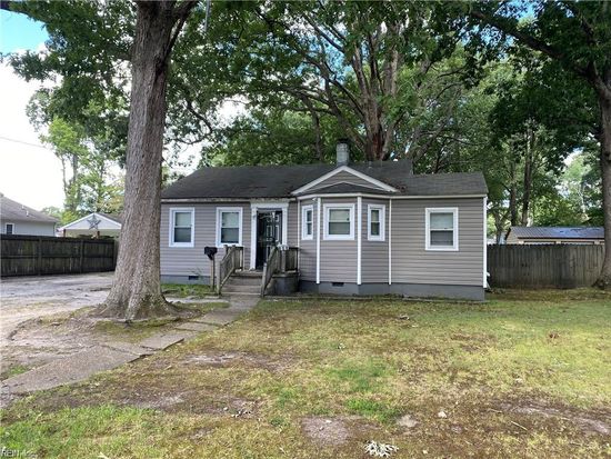 635 Highland Ct, Newport News, VA 23605