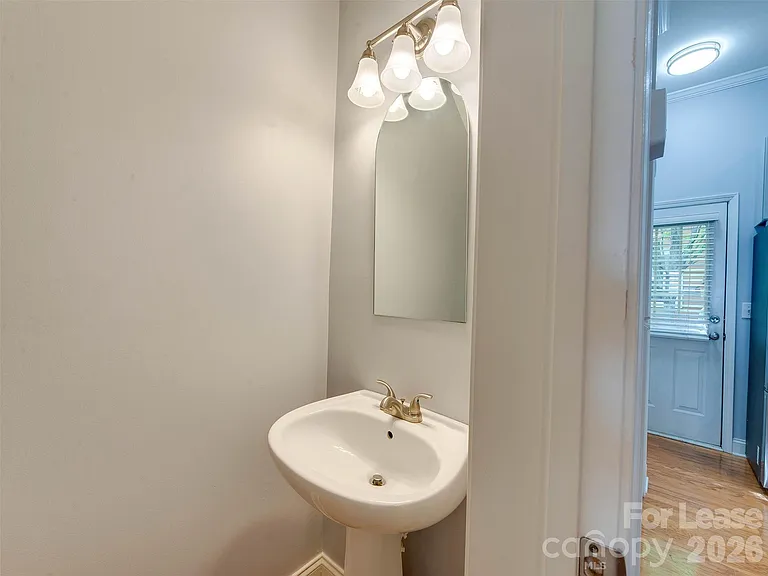 1571 Pecan Ave — Photo 24