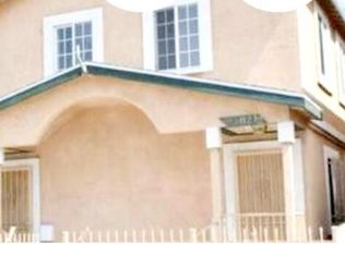 9302 S Main St, Los Angeles, CA 90003
