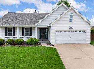 6 Spangle Way Dr, O'Fallon, MO 63366
