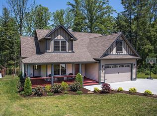36 Copper Mill Ct, Candler, NC 28715