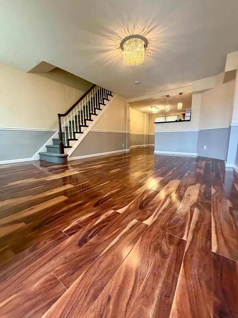 Charming 3-Bedroom Home is West Oak Lane. Available NOW! — Photo 3