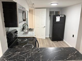 327-329 Dover St #327, Bridgeport, CT 06610