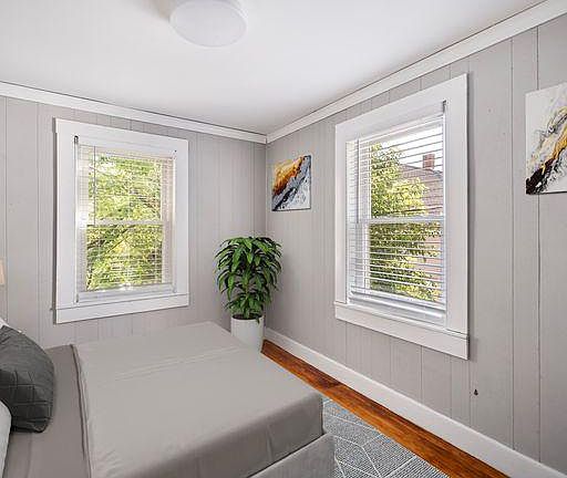 5th image of 10 Gorman Ave #2