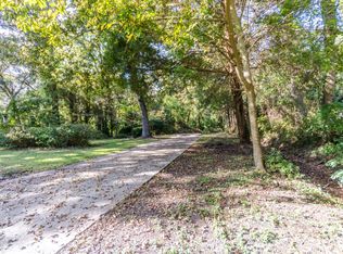 915 King Richard Dr, Charleston, SC 29407