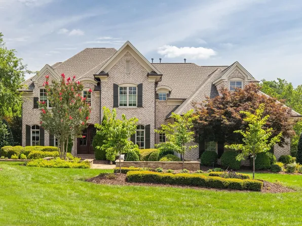 7025 Copperleaf Pl, Cary, NC 27519