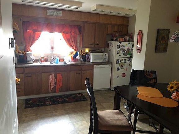 Eat in Kitchen