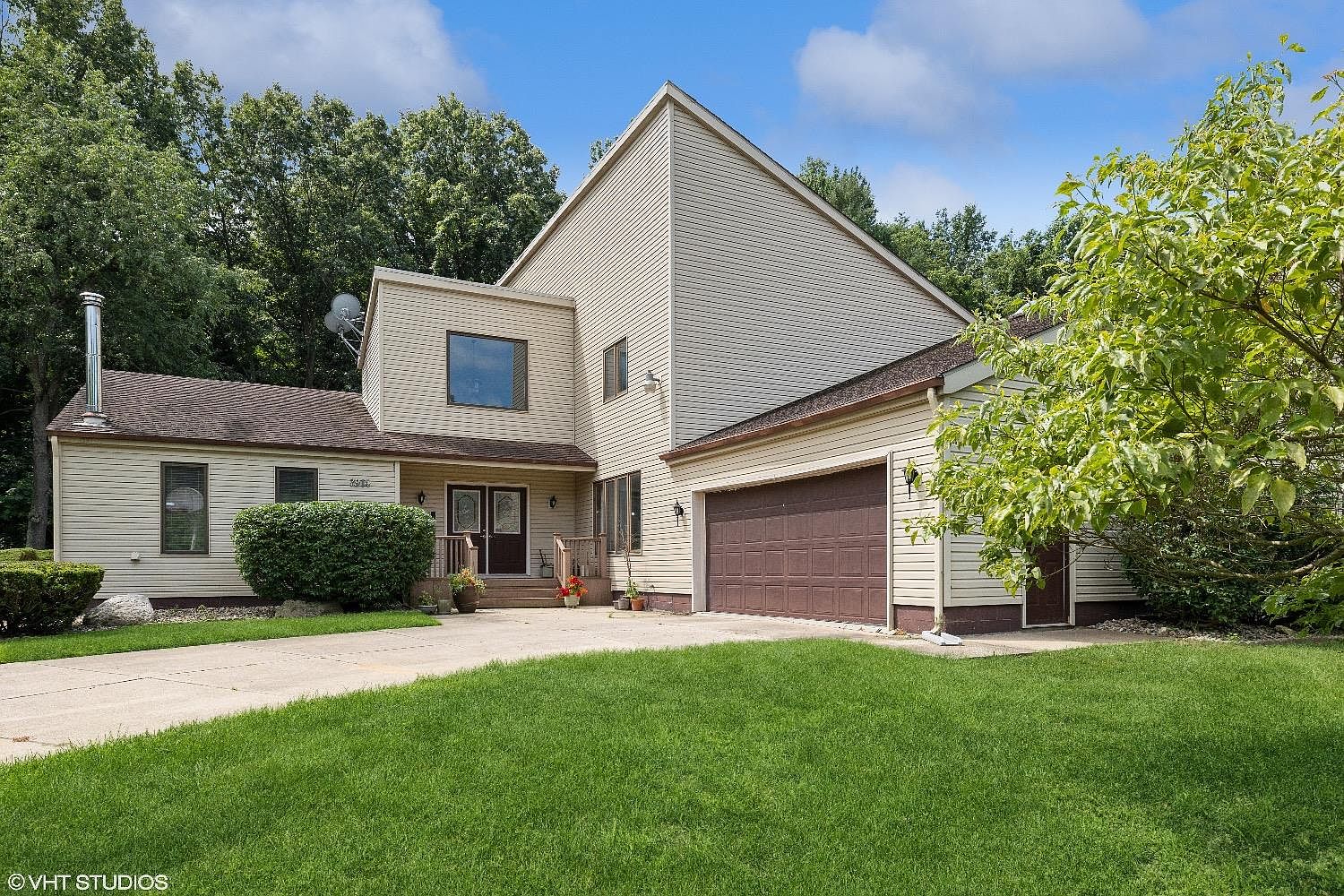 7914 W Applewood Dr, La Porte, IN 46350 MLS 533713 Zillow