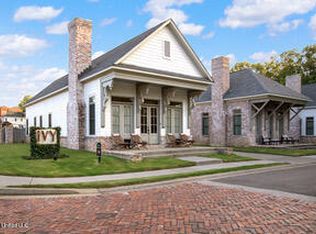 2355 Memphis St, Hernando, MS 38632