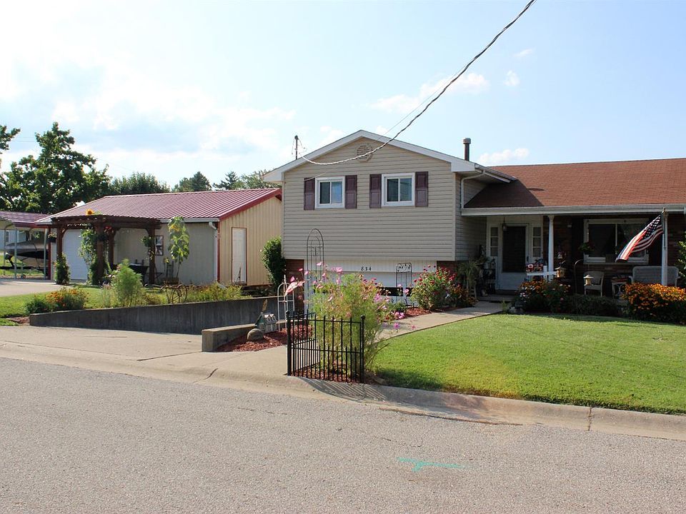 1st image of 834 Bode Dr