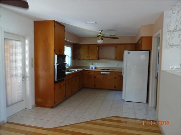 2nd image of 2486 Baywood Dr E