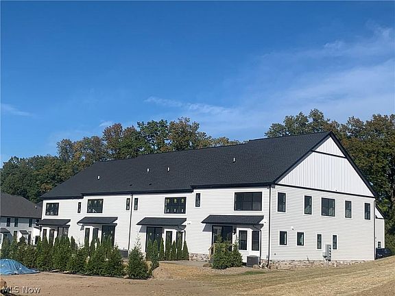 2nd image of 4482 Rowan Way