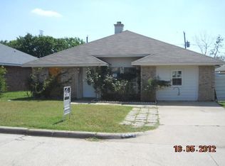 2442 Miller St, Grand Prairie, TX 75051