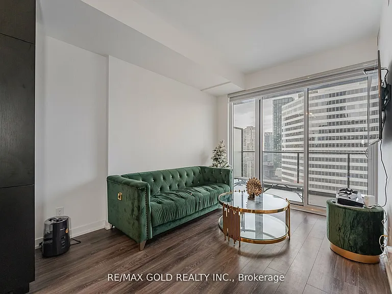 20 Edward St #2506 — Photo 9
