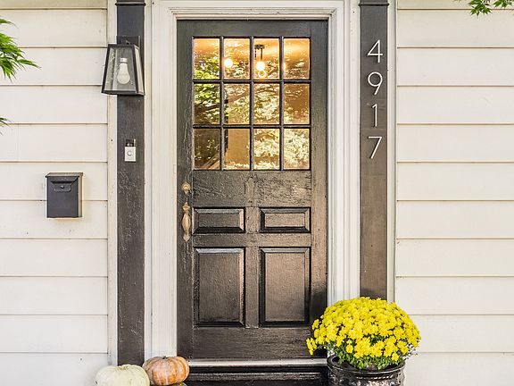 3rd image of 4917 Evanston Ave