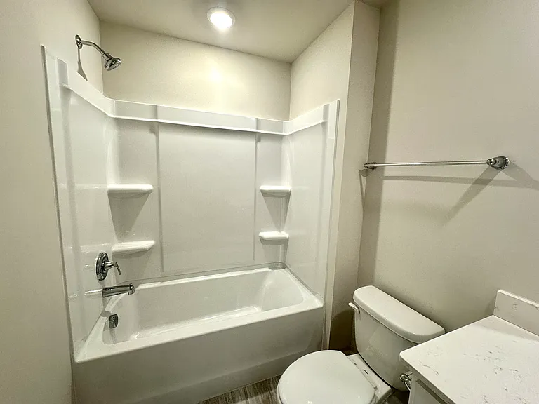 307 Hampton George Ct — Photo 20