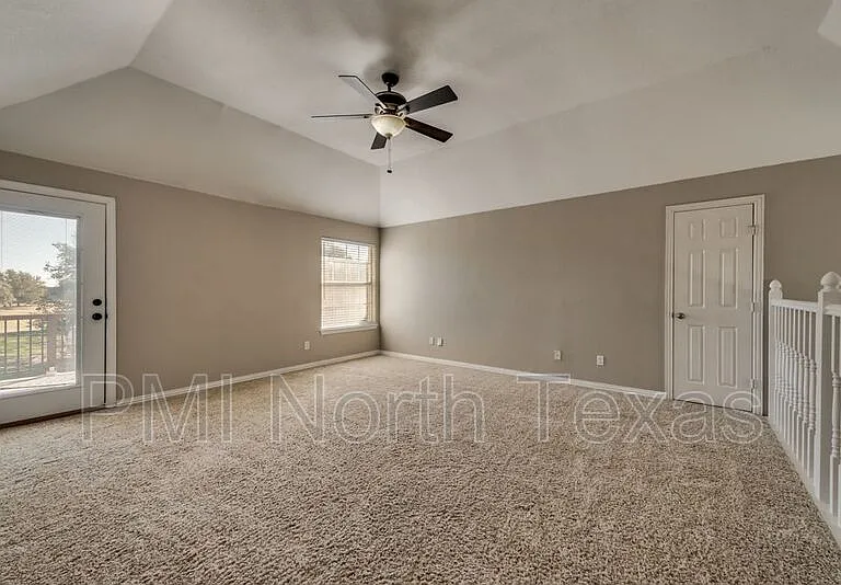 6000 Charleston Dr — Photo 14