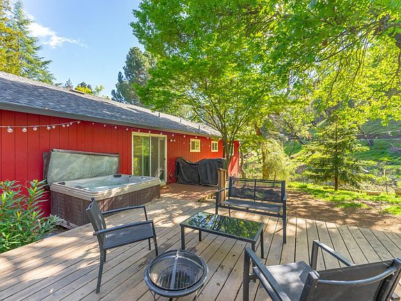 3rd image of 132 Ridgecrest Drive