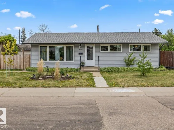8205 162nd St NW, Edmonton, AB T5R 2L9