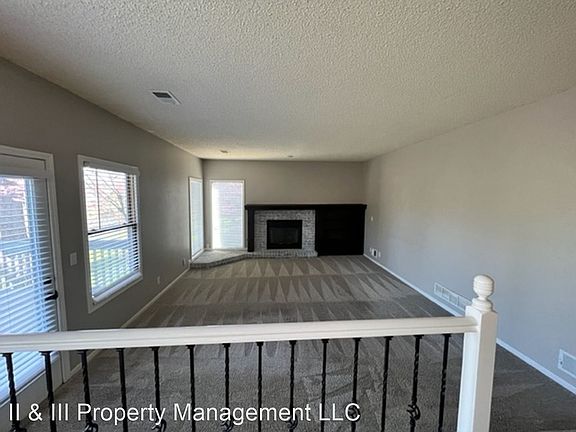 2nd image of 15710 Horton Ln