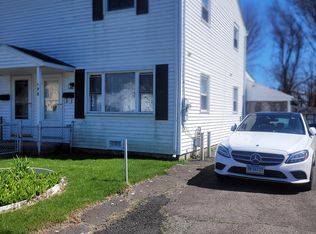 198 Larkin Ct, Stratford, CT 06615