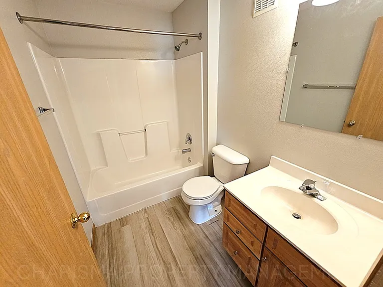 Park Place Condos — Photo 28