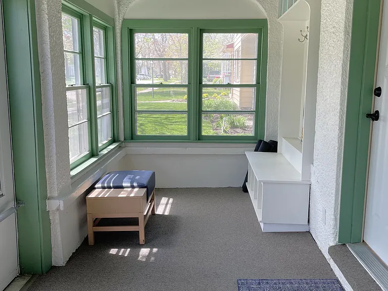609 Water St — Photo 38