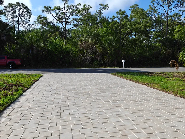 9138 Hillburn Ter — Photo 40