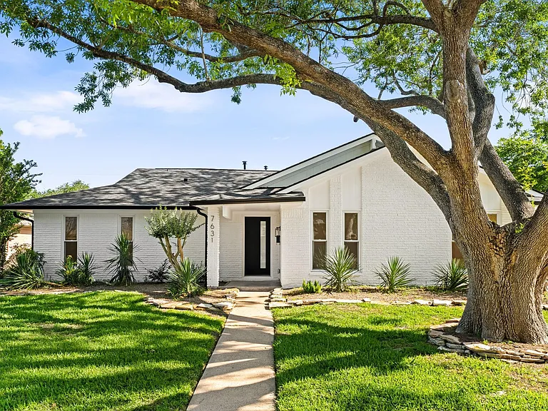 7631 Westwind Ln — Photo 31