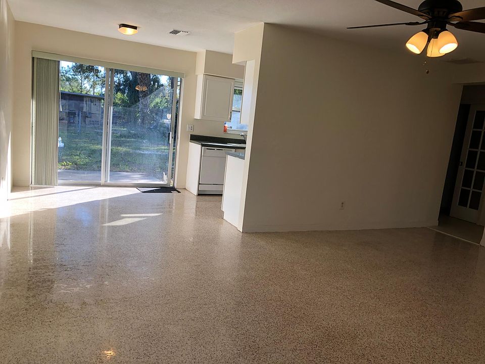 1st image of 1224 78th Ave N