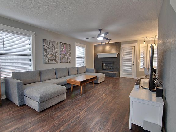 2nd image of 2924 Canyon Oaks Ct