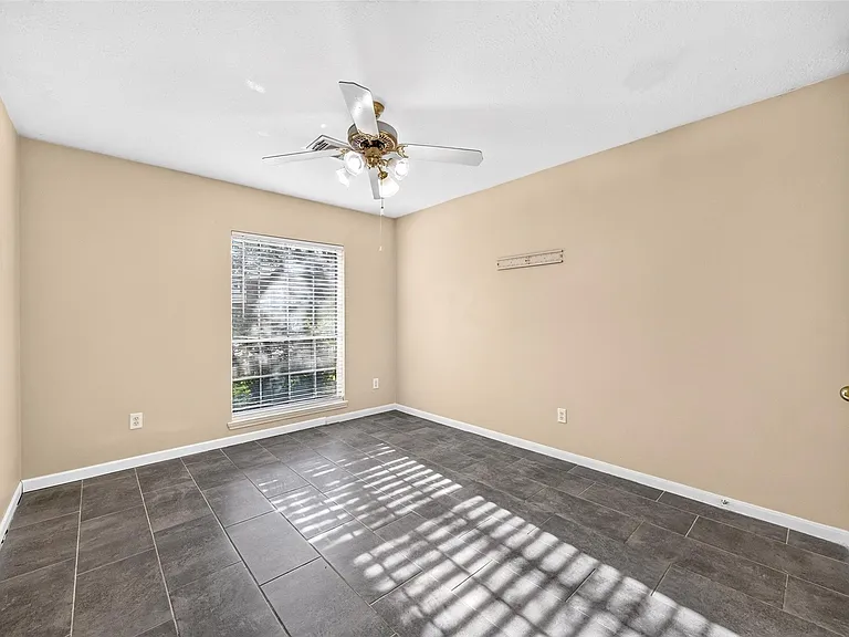 5814 Eldridge Glen Dr — Photo 25