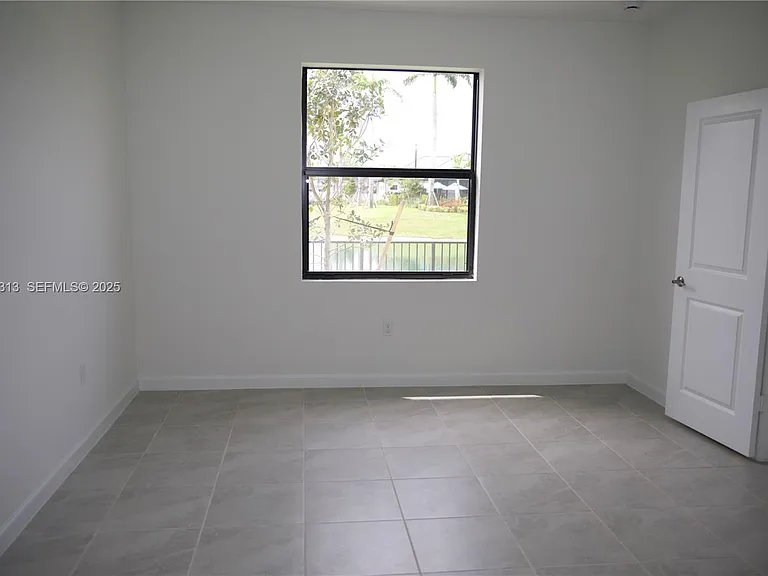 5001 Peacock Way #5038 — Photo 34