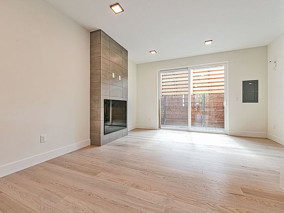 4th image of 1250-1290 N Blandena St #1266