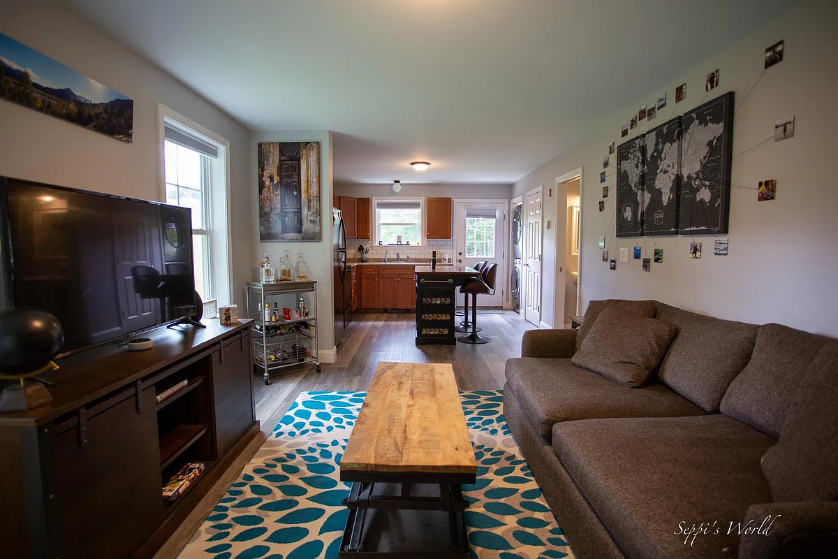 Building Photo - 258 Oak Hill Rd #2