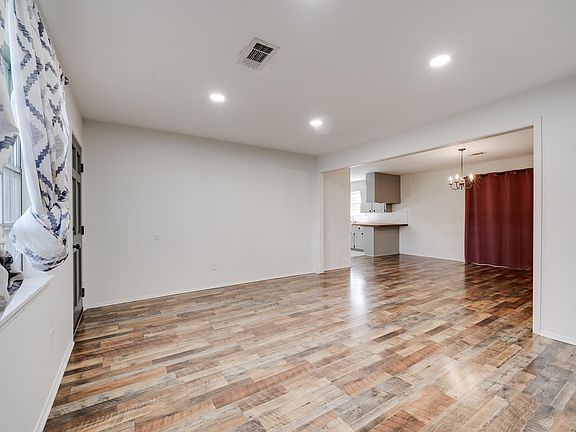 5th image of 29 Pond St