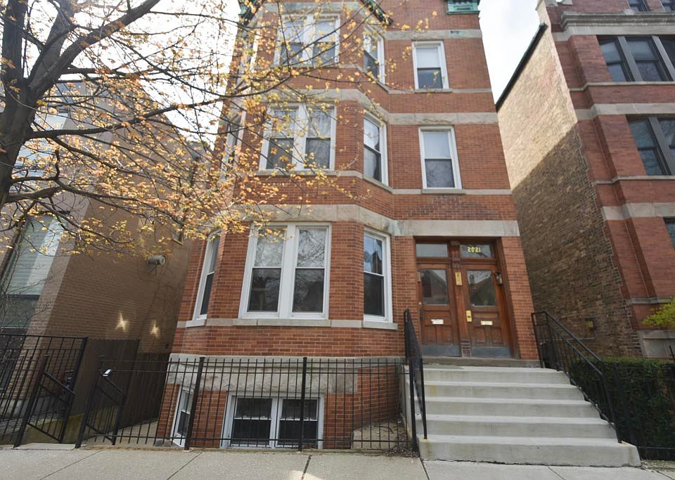 1st image of 2021 W Shakespeare Ave #F2