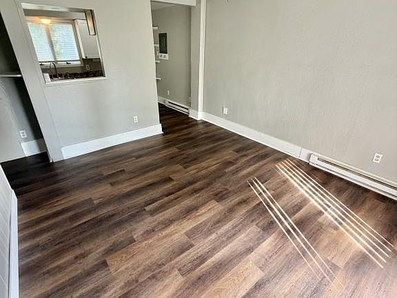 5th image of 111 S Butler Ave