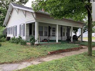 315 S Christian Ave, Moundridge, KS 67107