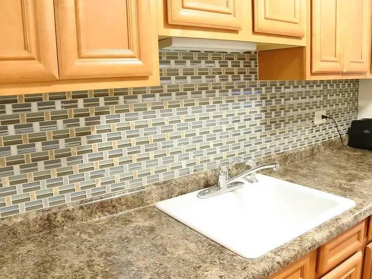 225 S Rohlwing Rd #506 — Photo 14