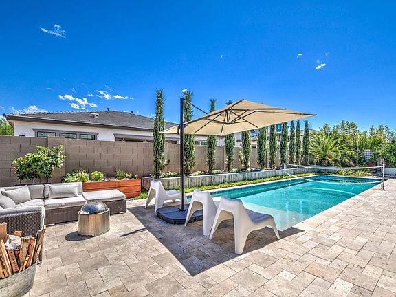 3rd image of 3835 E Crescent Pl