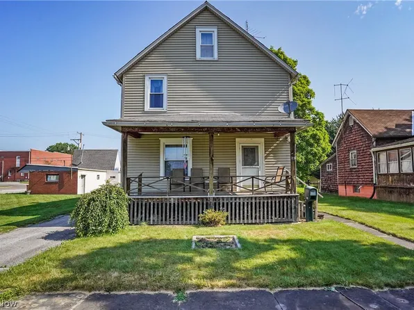 215 E Oregon Ave, Sebring, OH 44672