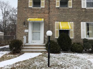 9815 S Clyde Ave, Chicago, IL 60617