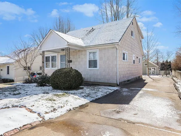 510 Oriole Ln, Washington, MO 63090