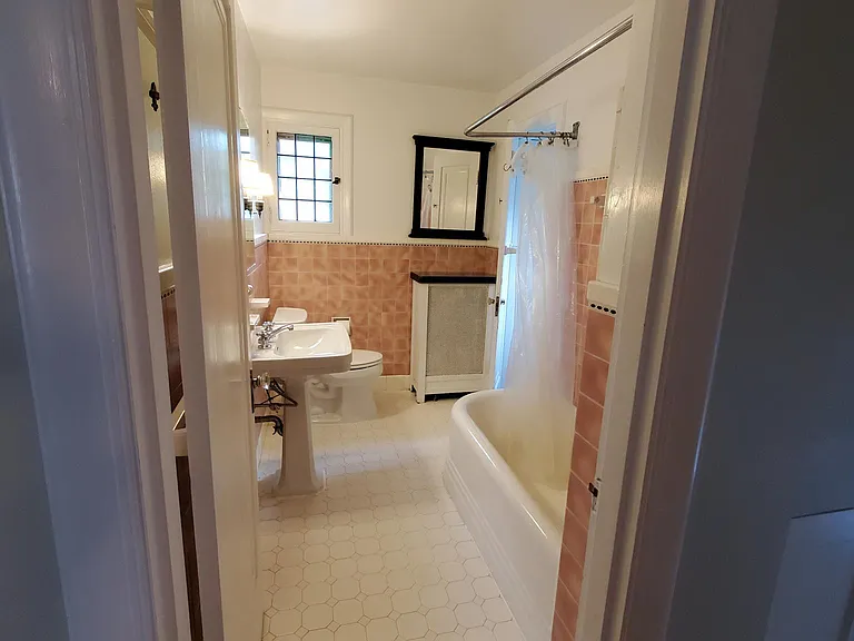 127 Parkland Ave — Photo 14