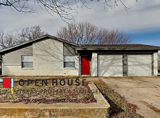 5945 Maurie Dr, Watauga, TX 76148