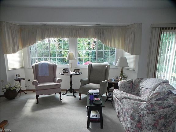 4th image of 21731 Walnut Ln #25