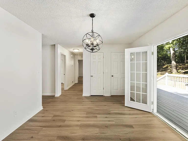3125 Sharon Ln — Photo 16