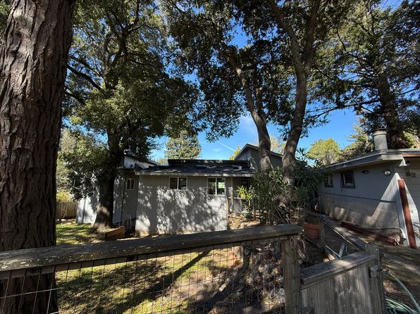 2 Scott St, Woodacre, CA 94973